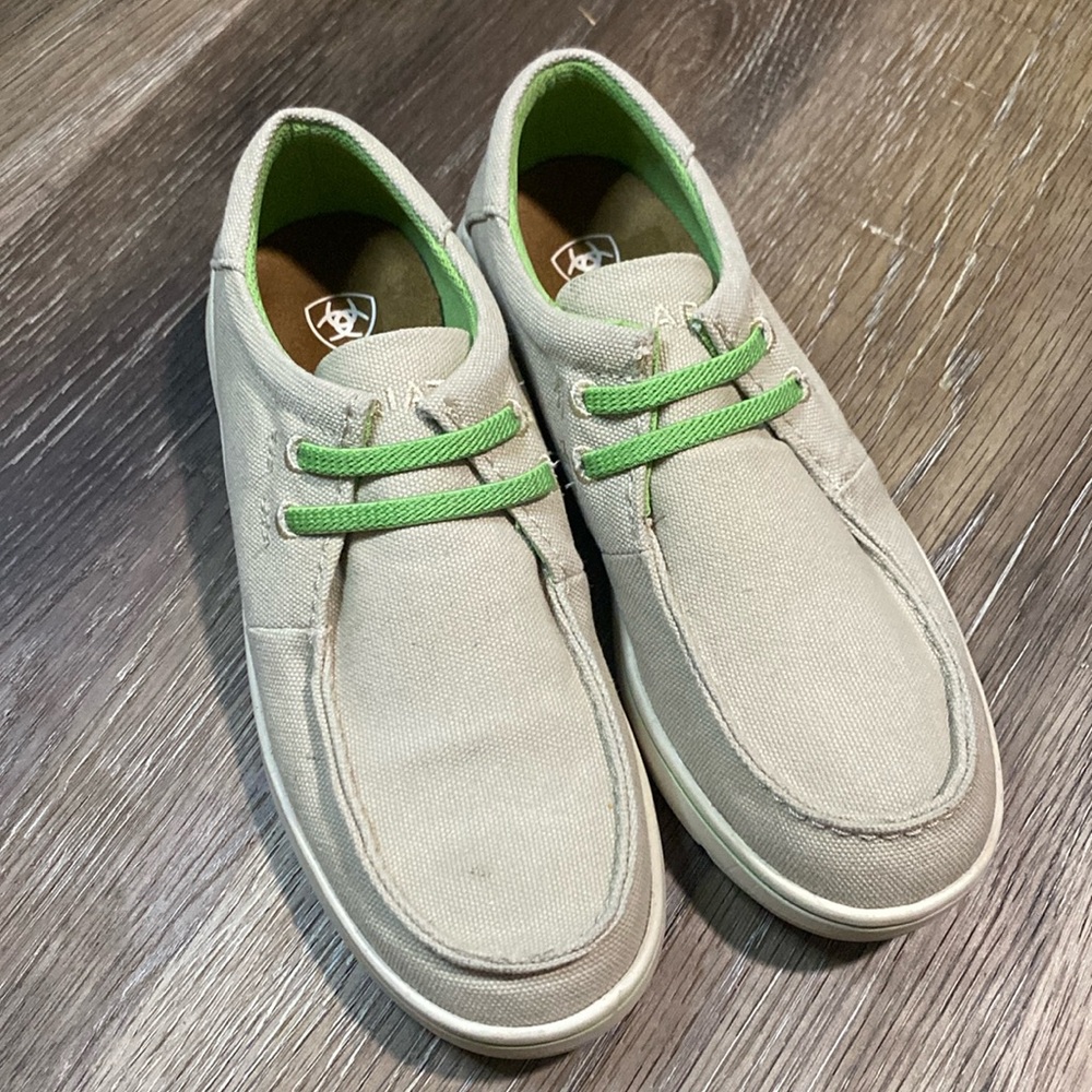 Ariat Hilo Slip-one Tan and Green